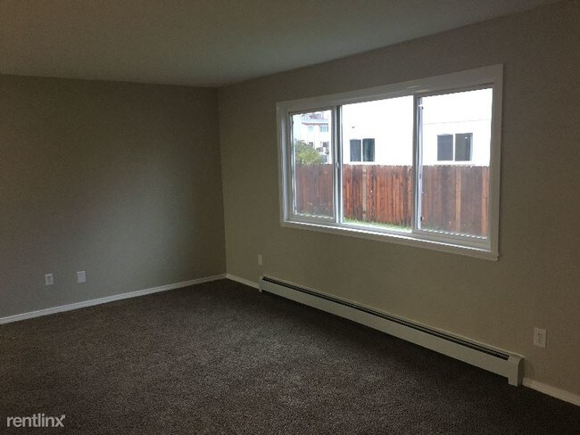 Foto del edificio - 8621 Molanary Dr