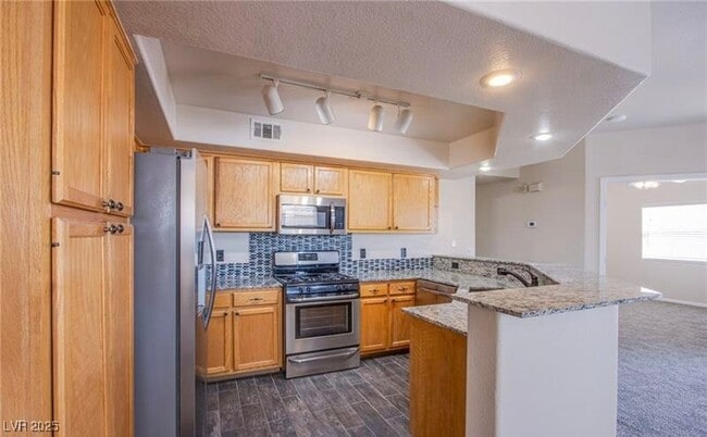 Building Photo - 6704 Dorita Ave