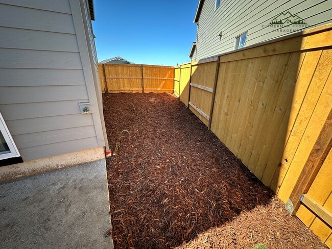 Building Photo - Beautiful 3-bedroom Home in The Hayden Bri...