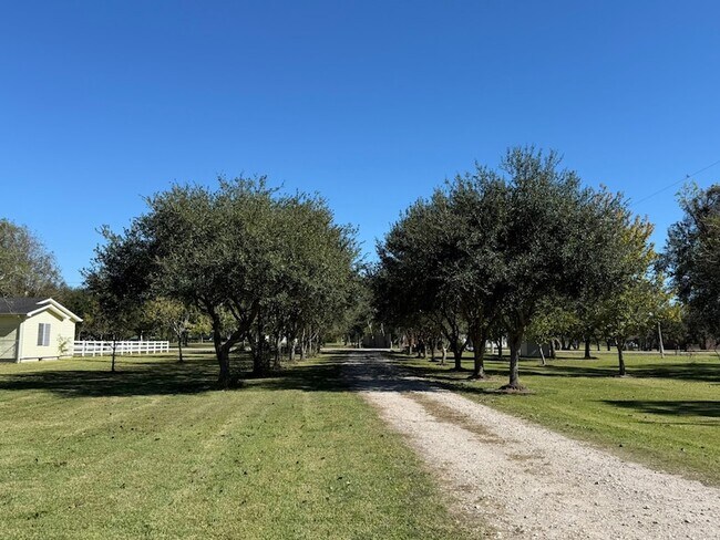 Foto del edificio - 5828 Avenue P