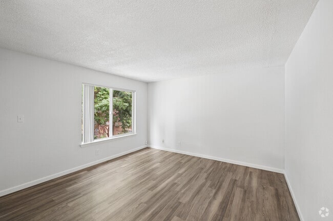 1BR, 1BA - 550 - Living Room - La Loma Terrace