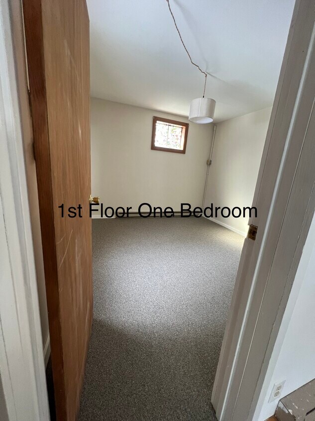 Foto principal - 25 Adirondack Ave