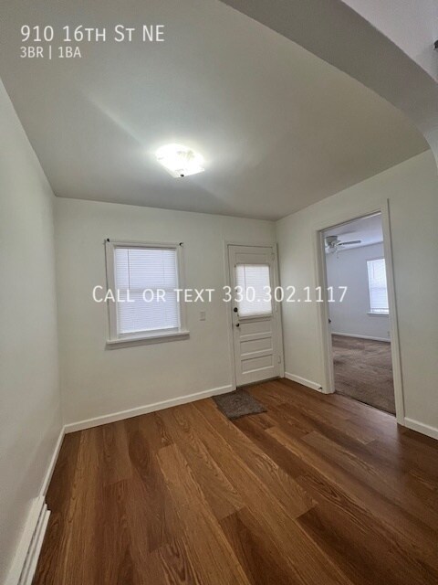 Foto del edificio - Three bedroom ranch style home for rent - ...