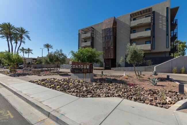 Foto del edificio - 2300 E Campbell Ave