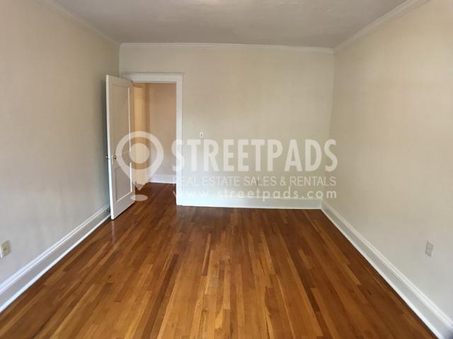 Building Photo - 1 bedroom in Cambridge MA 02138