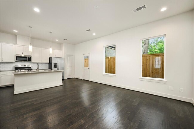 Building Photo - 9448 Kerrwood Ln