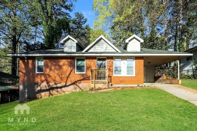 Building Photo - 4769 Ridgewood Dr