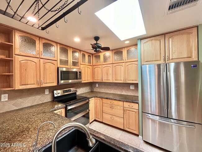 Foto del edificio - 2808 W Morten Ave