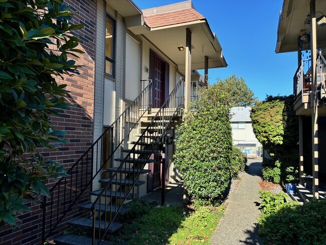 Unidad del 2do piso - 10210 SE 239th St