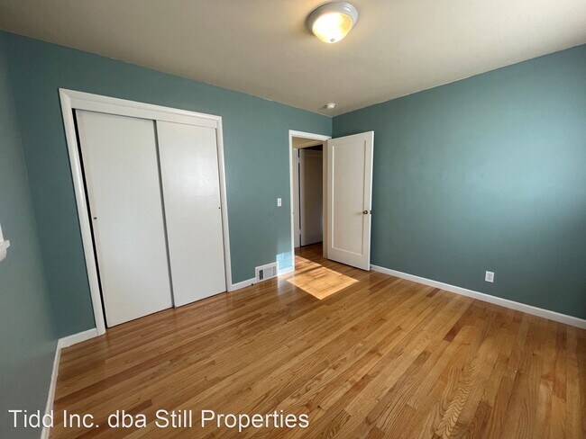 Building Photo - 3 br, 2 bath House - 1024 Montana Street