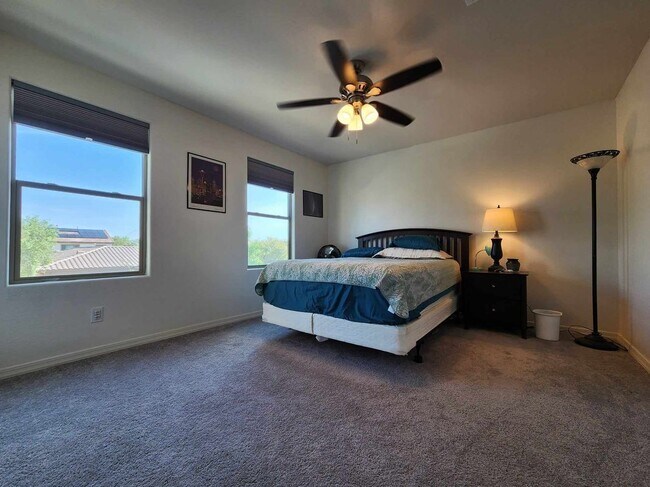 Foto del edificio - 45319 W Rhea Rd