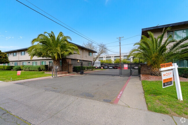 Primario - Moxy Apartments