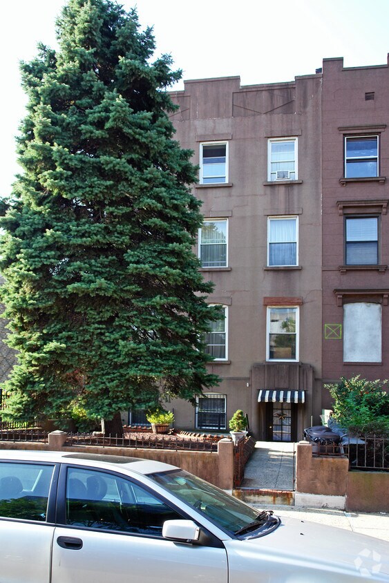 Primary Photo - 134 2nd Pl