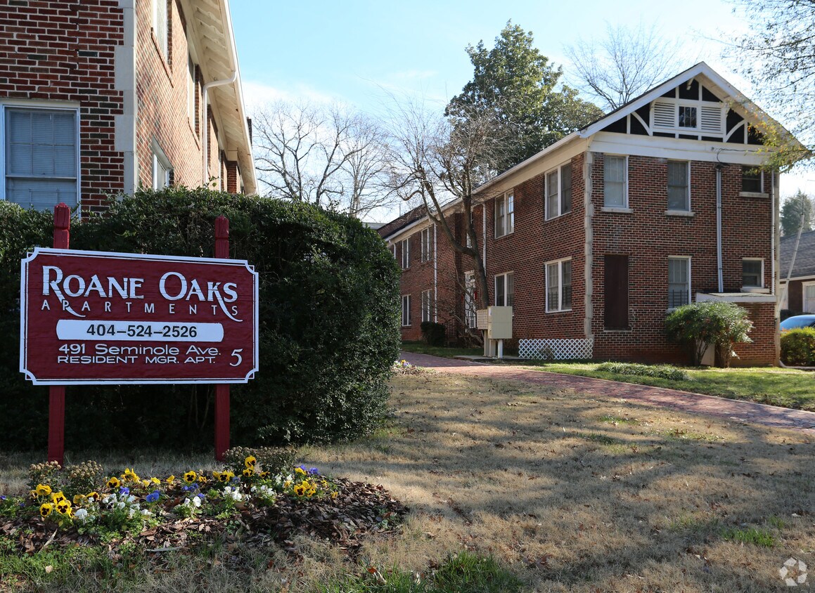 Foto del edificio - Roane Oaks Apartments