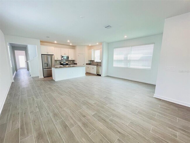 Foto del edificio - 11732 Language Wy