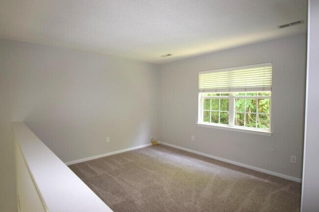 Building Photo - 12054 Mourning Dove Ln