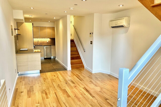 Photo - 215 E 81st St Apartment