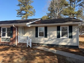 Building Photo - 204 Belvidere St