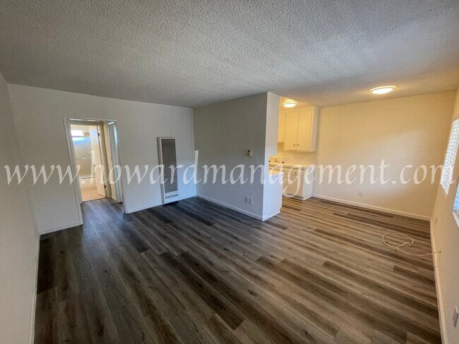 Building Photo - 3556 San Marino St