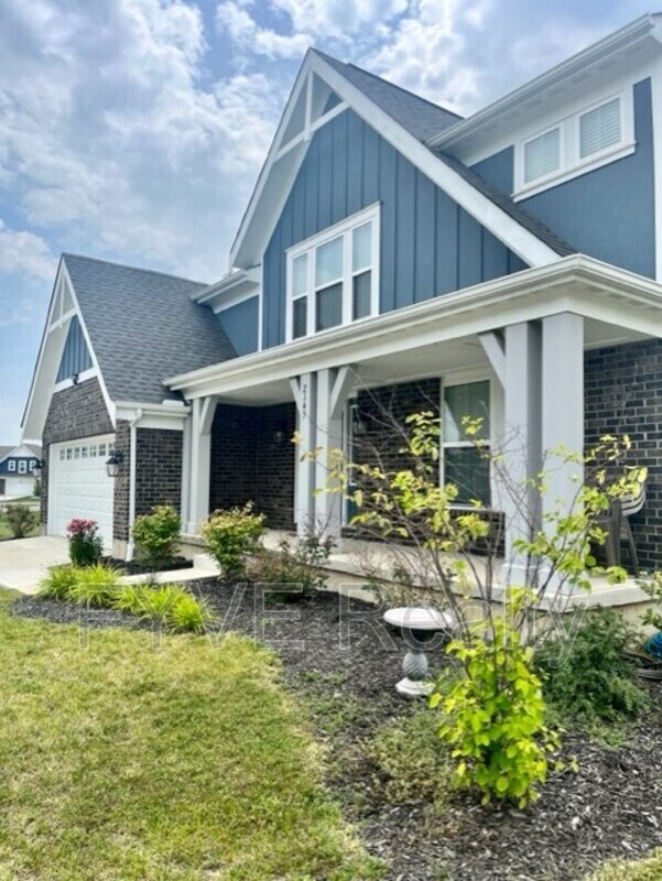 Foto del edificio - 2145 Silver Linden Dr