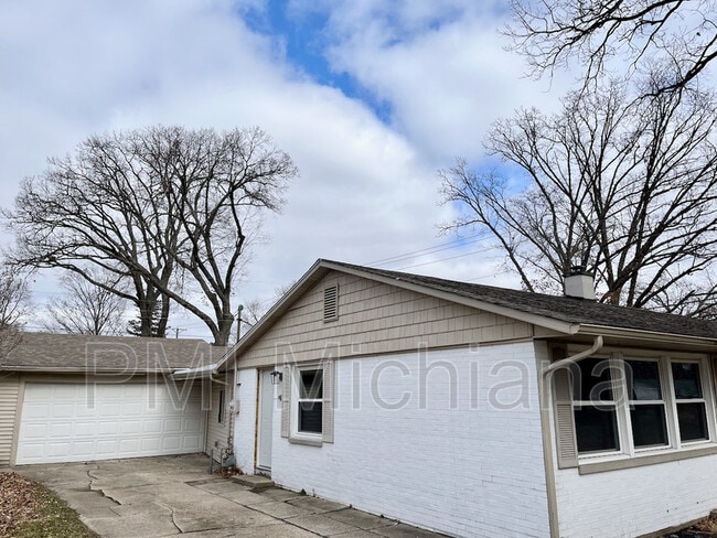 Building Photo - 3407 Kent Ln
