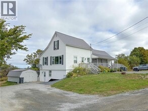 Building Photo - 1152-1560 Route