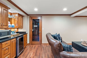 Building Photo - 5252 Drew Ave S