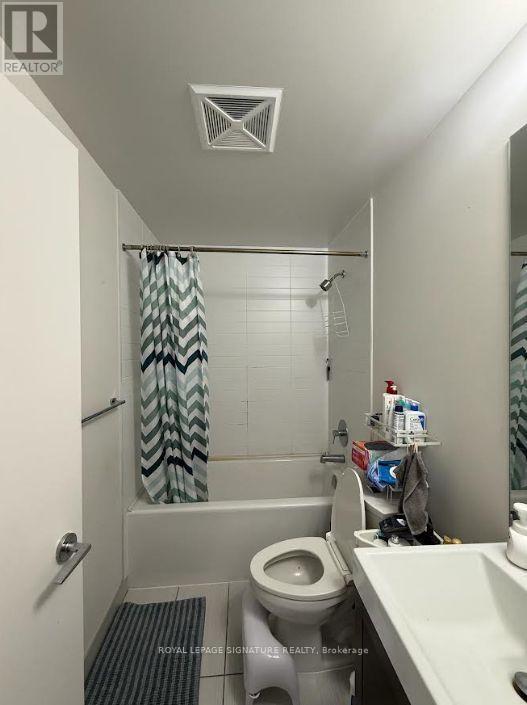 Building Photo - 66 Forest Manor Rd