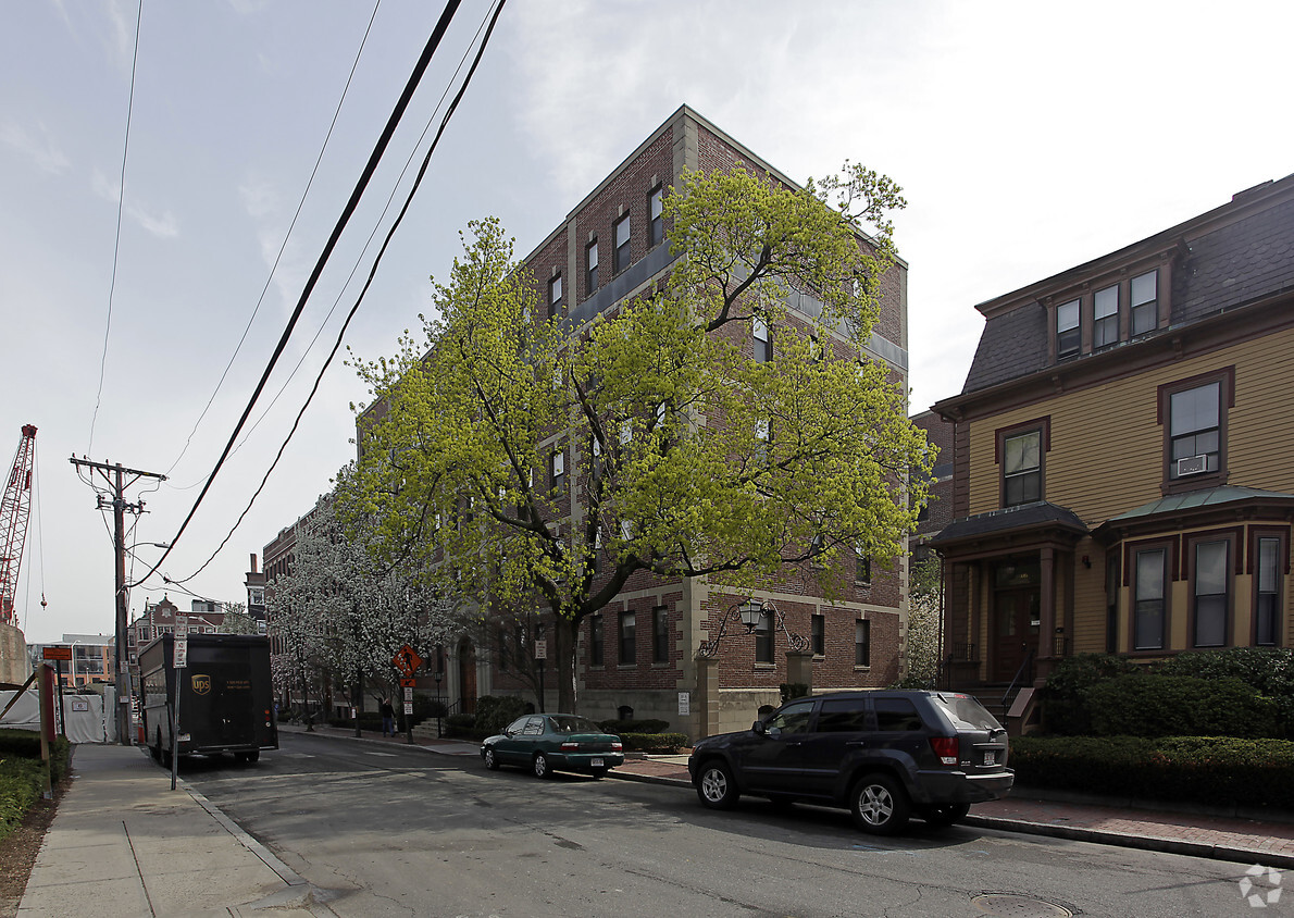 Building Photo - Harvard University Housing