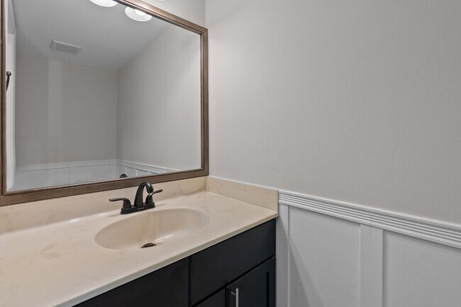 Foto del edificio - 5516 Amhurst Ct