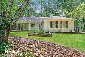 Building Photo - 1411 Windy Hill Ct SE
