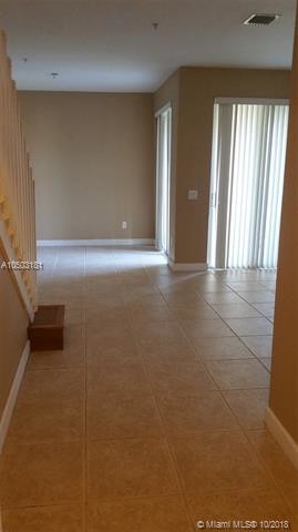 Building Photo - 4415 SW 160th Ave