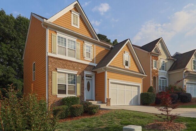 Photo - 477 Bridgeton Cove NE House