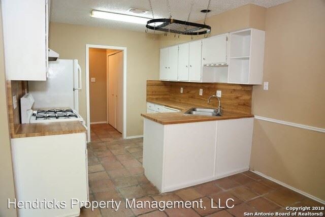 Foto del edificio - 2 br, 1 bath House - 9343 Dover Ridge