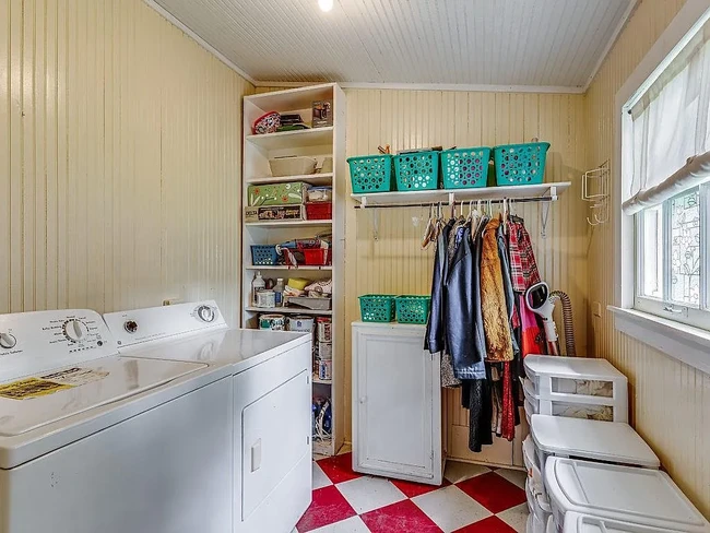 Utility room - 316 Harbin Ave