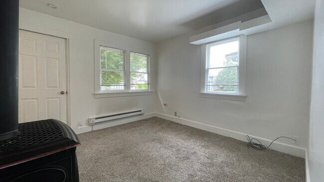Foto del edificio - 112 Wells Ave S