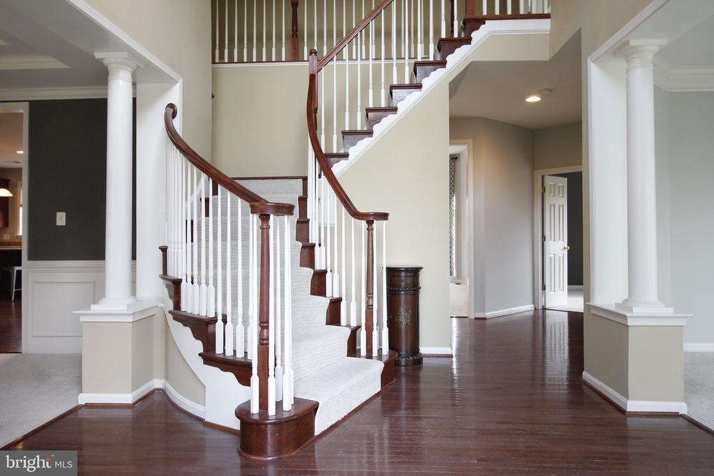 Foto principal - 5569 Jamisons Farm Dr