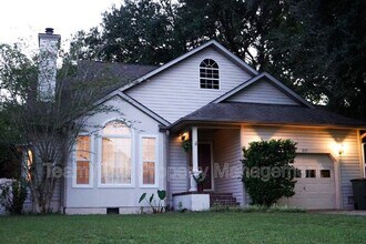 Building Photo - 827 Harbor Pl Dr