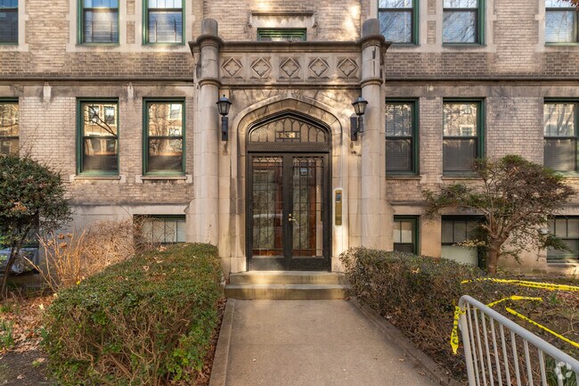 Foto del edificio - 3536 80th St