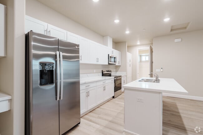 Interior Photo - The Reserve at Ritchie Ranch