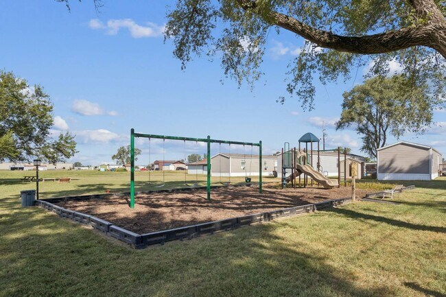 Building Photo - 1214 Roseport Rd