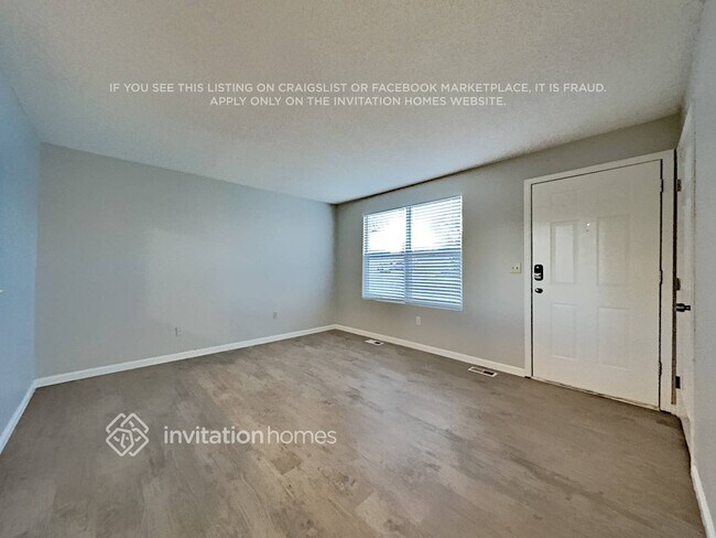 Building Photo - 15831 E Bates Pl