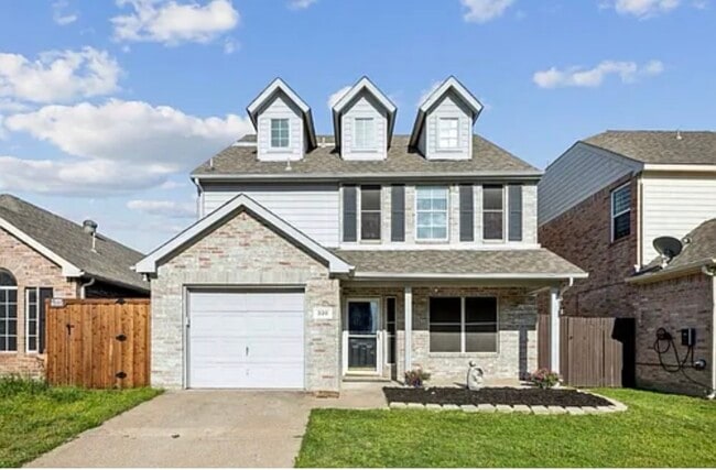 Building Photo - 320 Celia Cir