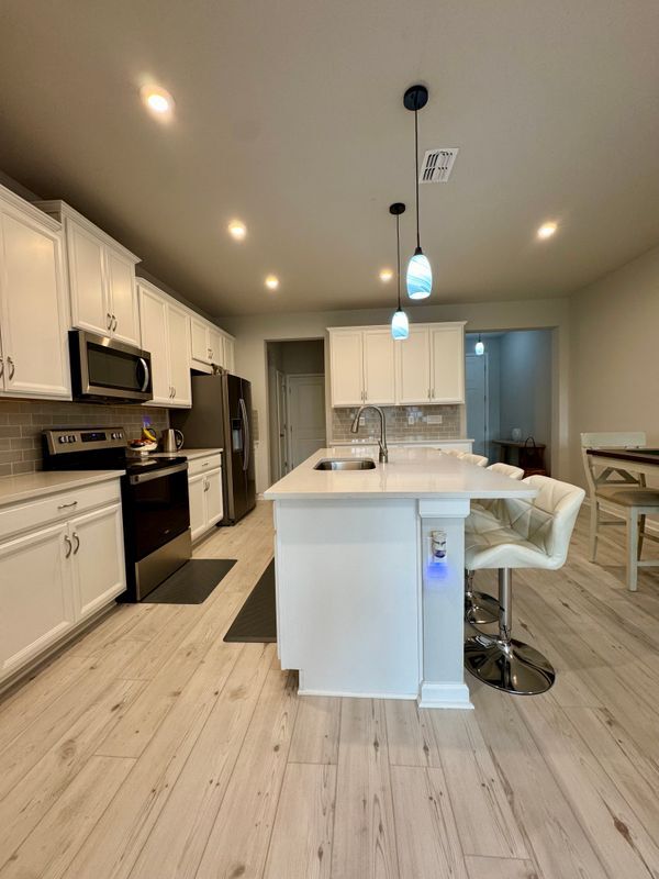 Foto del edificio - 26046 Woven Wicker Bnd