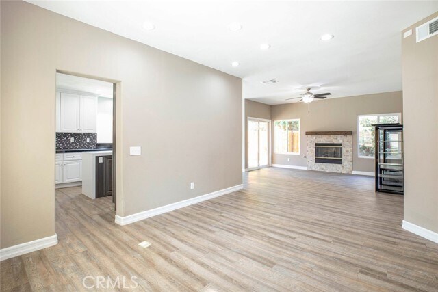 Building Photo - 5502 W Ave L-2