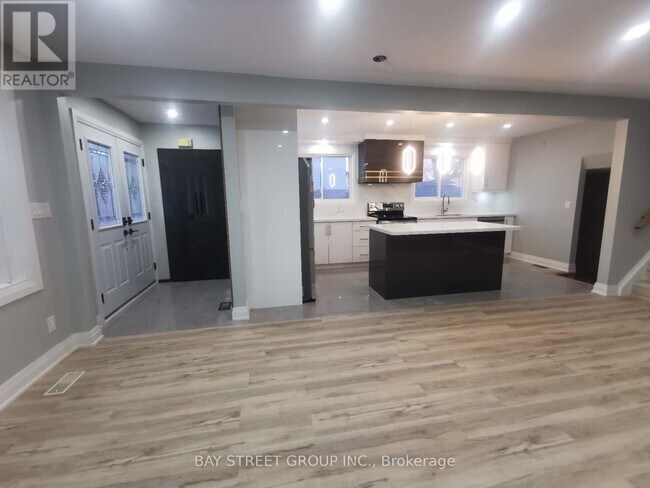 Photo du bâtiment - 58 Erinlea Crescent