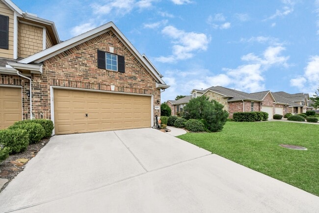 Building Photo - 8428 Willow Loch Dr