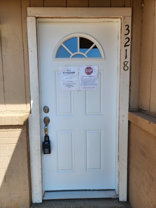 Foto del edificio - 3 bed 1 bath home, move in ready!