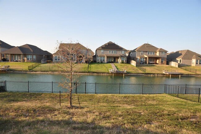 Building Photo - 24026 Cannon Anello Ct