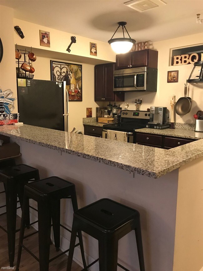 Foto del edificio - 101 1st St